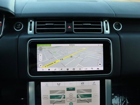 Used 2018 Land Rover Range Rover HSE image 33