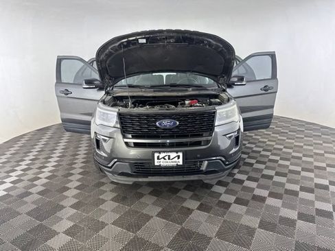 Used 2018 Ford Explorer Sport w/ Equipment Group 401A AWD/4WD image 13