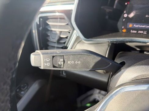 Used 2023 GMC Canyon Elevation w/ Elevation Premium Package image 31