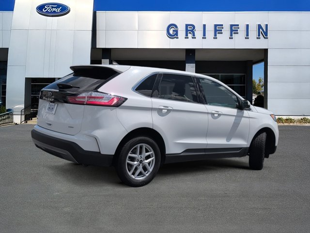 Used 2024 Ford Edge SEL AWD/4WD image 4