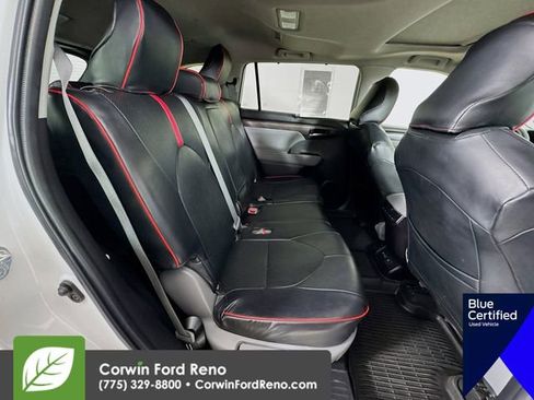 Used 2022 Toyota Highlander Limited image 31
