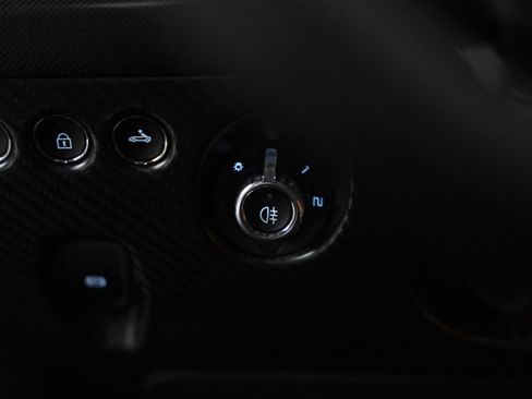 Used 2021 McLaren Elva RWD image 83