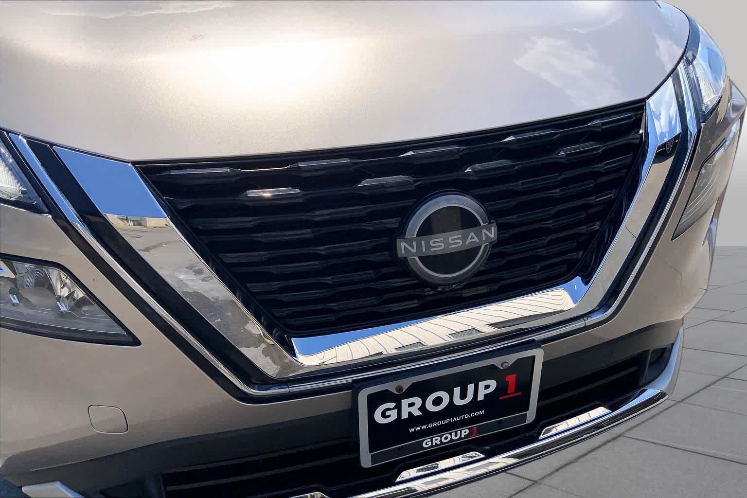 Used 2023 Nissan Rogue Platinum FWD image 30