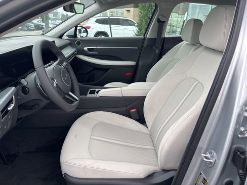 New 2026 Hyundai Sonata SEL FWD image 11