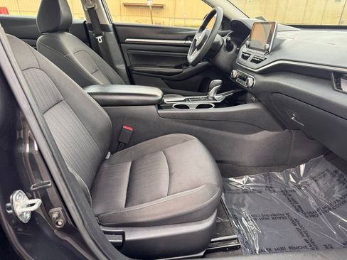 Used 2021 Nissan Altima 2.5 SV image 23