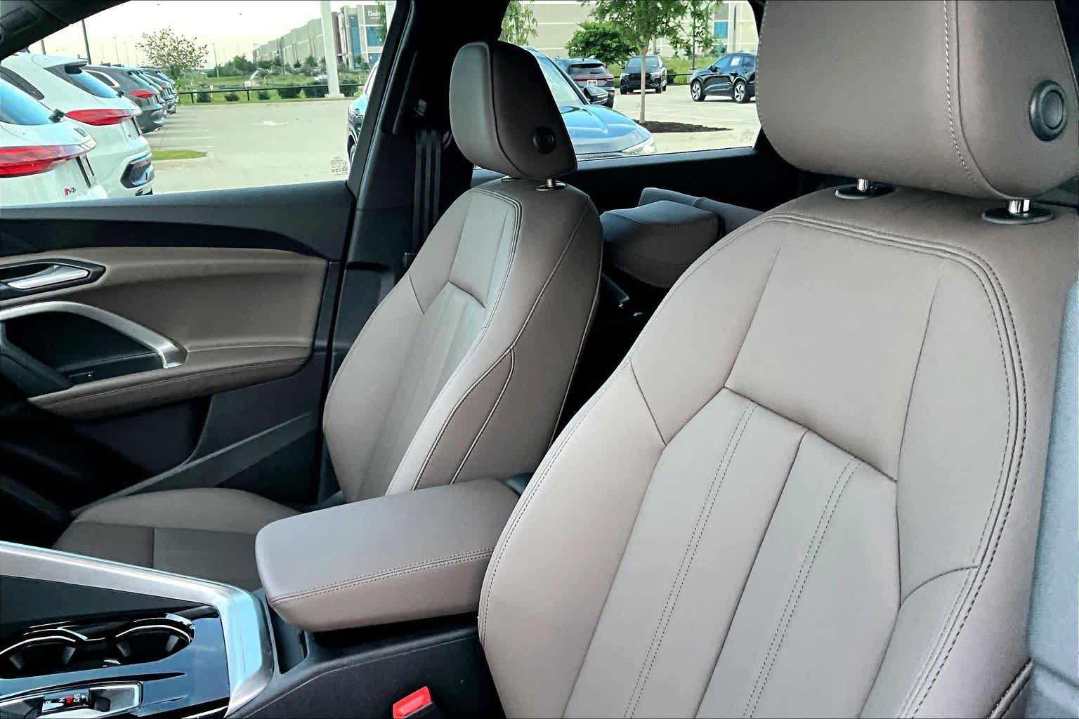 New 2026 Audi Q5 Premium w/ Premium Plus AWD/4WD image 17
