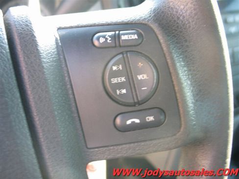 Used 2016 Ford F250 XL w/ Power Equipment Group AWD/4WD image 8