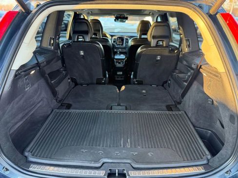 Used 2020 Volvo XC90 T6 Momentum w/ Protection Package image 35