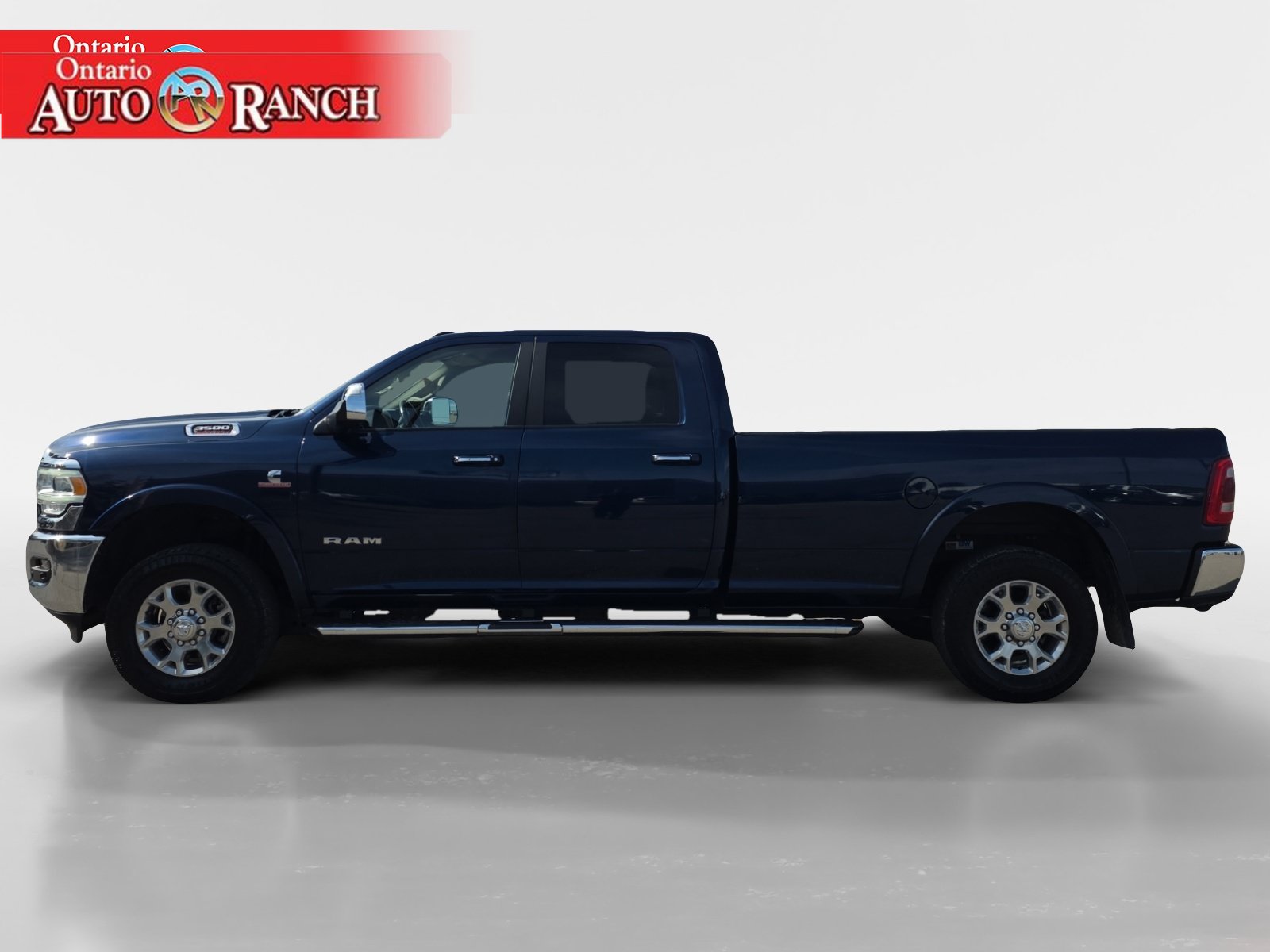 Used 2022 RAM 3500 Laramie AWD/4WD image 2