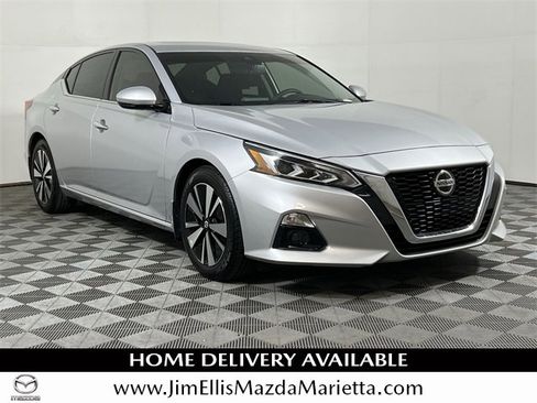 Used 2020 Nissan Altima 2.5 SL image 1