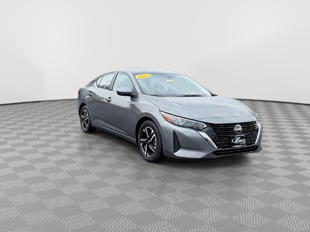 Used 2024 Nissan Sentra SV FWD image 3