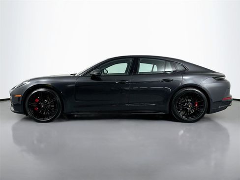 Certified 2025 Porsche Panamera GTS image 2