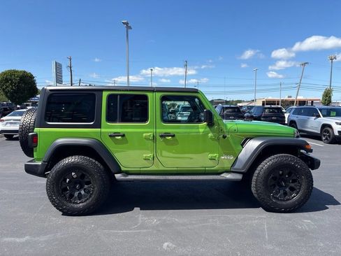 Used 2019 Jeep Wrangler Unlimited Sport S AWD/4WD image 6
