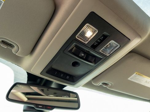 Used 2015 RAM 3500 Laramie Longhorn image 26