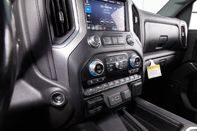 Used 2021 GMC Sierra 1500 Denali w/ Denali Ultimate Package AWD/4WD image 12