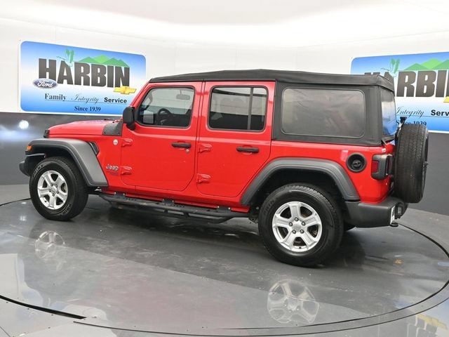 Used 2018 Jeep Wrangler Unlimited Sport S AWD/4WD image 3