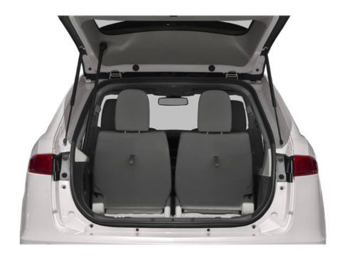 Used 2019 Lincoln MKT AWD image 12