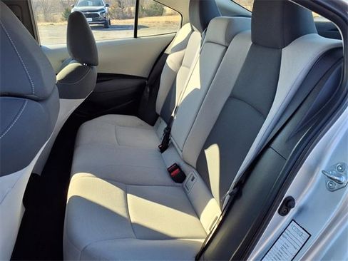 Used 2022 Toyota Corolla LE image 84