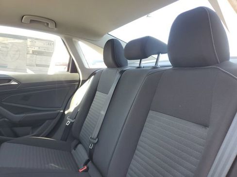 New 2025 Volkswagen Jetta S image 25