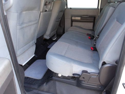 Used 2011 Ford F250 XLT w/ XLT Interior Pkg AWD/4WD image 24