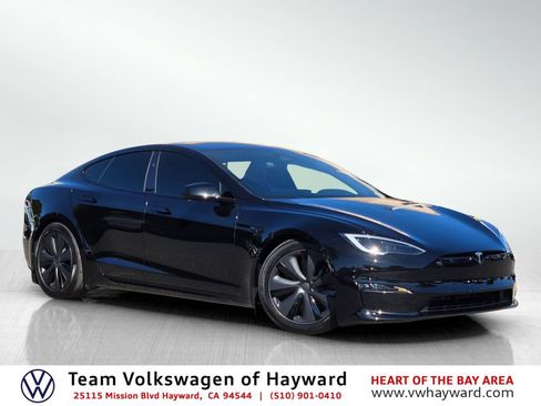 Used 2024 Tesla Model S AWD/4WD image 1