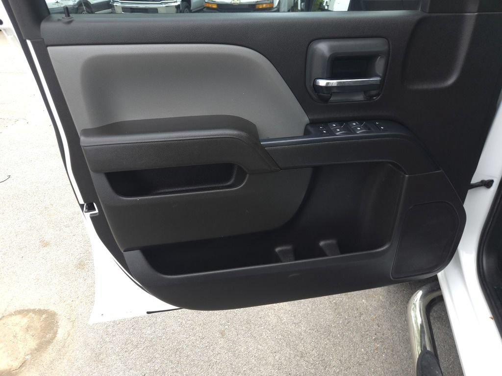 Used 2017 Chevrolet Silverado 2500 W/T AWD/4WD image 11