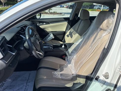 Used 2017 Honda Civic EX-L image 15