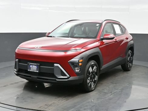 Used 2025 Hyundai Kona SEL AWD/4WD image 1