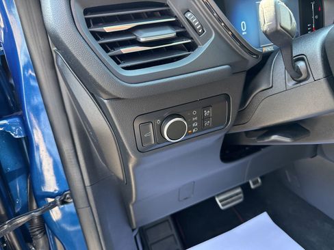 Used 2023 Ford Escape ST-Line w/ Tech Pack #1 FWD image 24