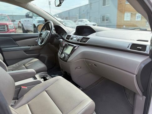 Used 2017 Honda Odyssey EX-L image 29