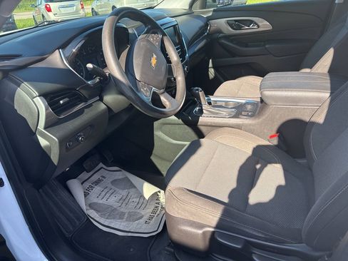 Used 2018 Chevrolet Traverse LS FWD image 6