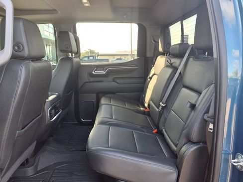 Certified 2024 GMC Sierra 1500 SLT AWD/4WD image 18