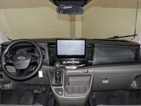 Used 2023 Ford Transit 350 XLT RWD image 26
