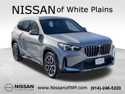 Used 2026 BMW X1 xDrive28i w/ Technology Package AWD/4WD image 3