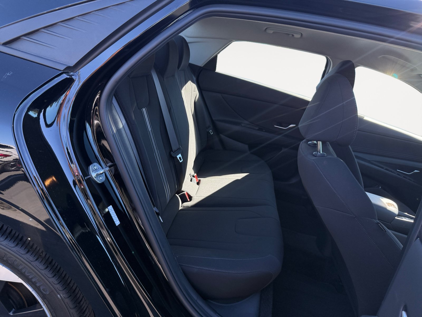 Certified 2023 Hyundai Elantra SEL w/ Convenience Package FWD image 18