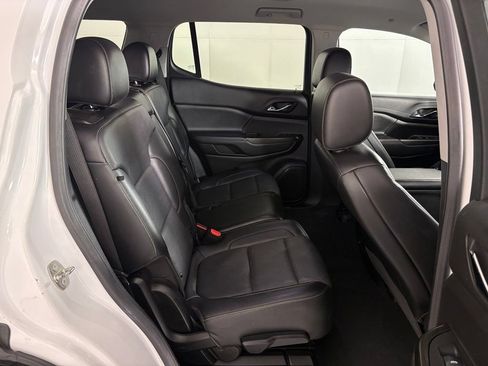 Used 2023 GMC Acadia SLT FWD image 48