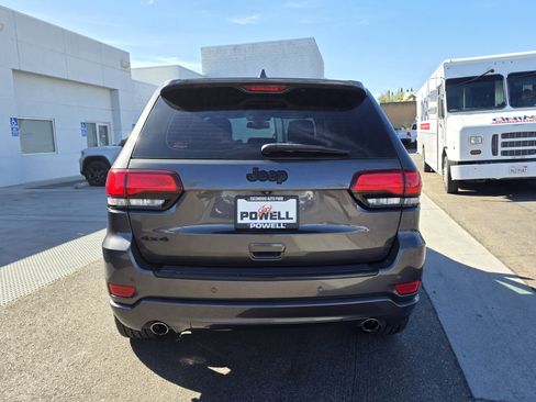 Used 2015 Jeep Grand Cherokee Altitude image 4