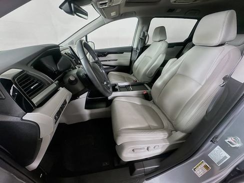 Certified 2023 Honda Odyssey Touring image 32