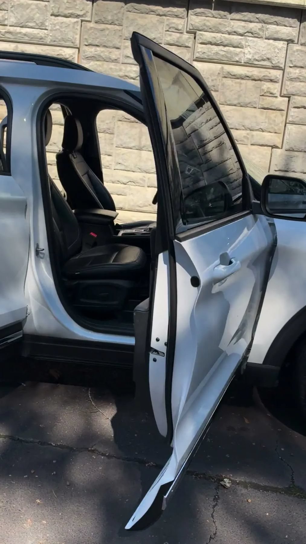 Used 2020 Ford Explorer XLT RWD image 59