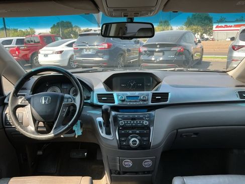 Used 2011 Honda Odyssey Touring image 31