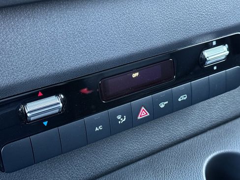 New 2025 Mercedes-Benz Sprinter 2500 image 18