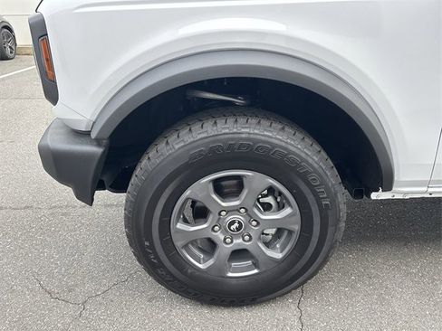 Used 2024 Ford Bronco Big Bend image 19