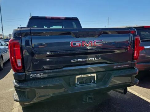 Used 2022 GMC Sierra 2500 Denali w/ Denali Ultimate Package AWD/4WD image 4