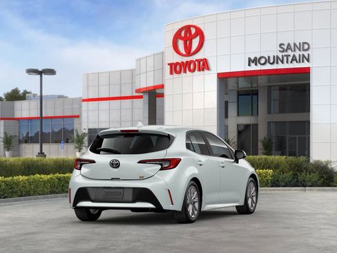 New 2025 Toyota Corolla SE image 25