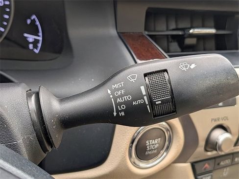 Used 2013 Lexus ES 350 w/ Luxury Pkg image 27