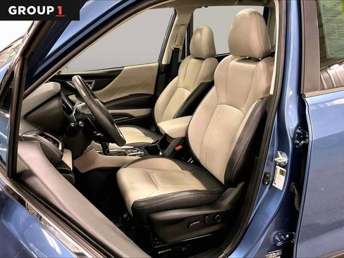 Used 2023 Subaru Forester Limited AWD/4WD image 8