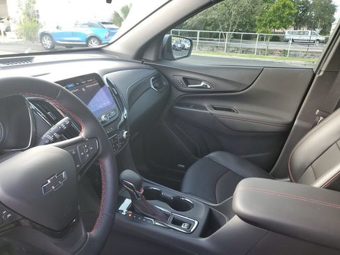 Used 2024 Chevrolet Equinox RS w/ RS Leather Package FWD image 23