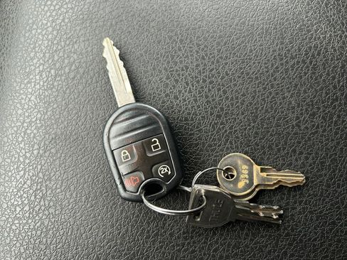 Used 2014 Ford F150 FX4 w/ Equipment Group 402A Luxury image 33