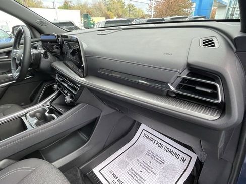 New 2025 Chevrolet Traverse LT w/ Enhanced Driving Package image 32