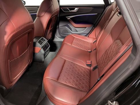 Used 2022 Audi S7 Prestige image 46